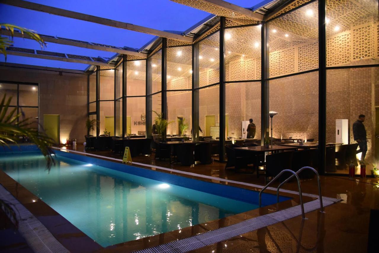 Ramaya Hotel Rohtak Bagian luar foto