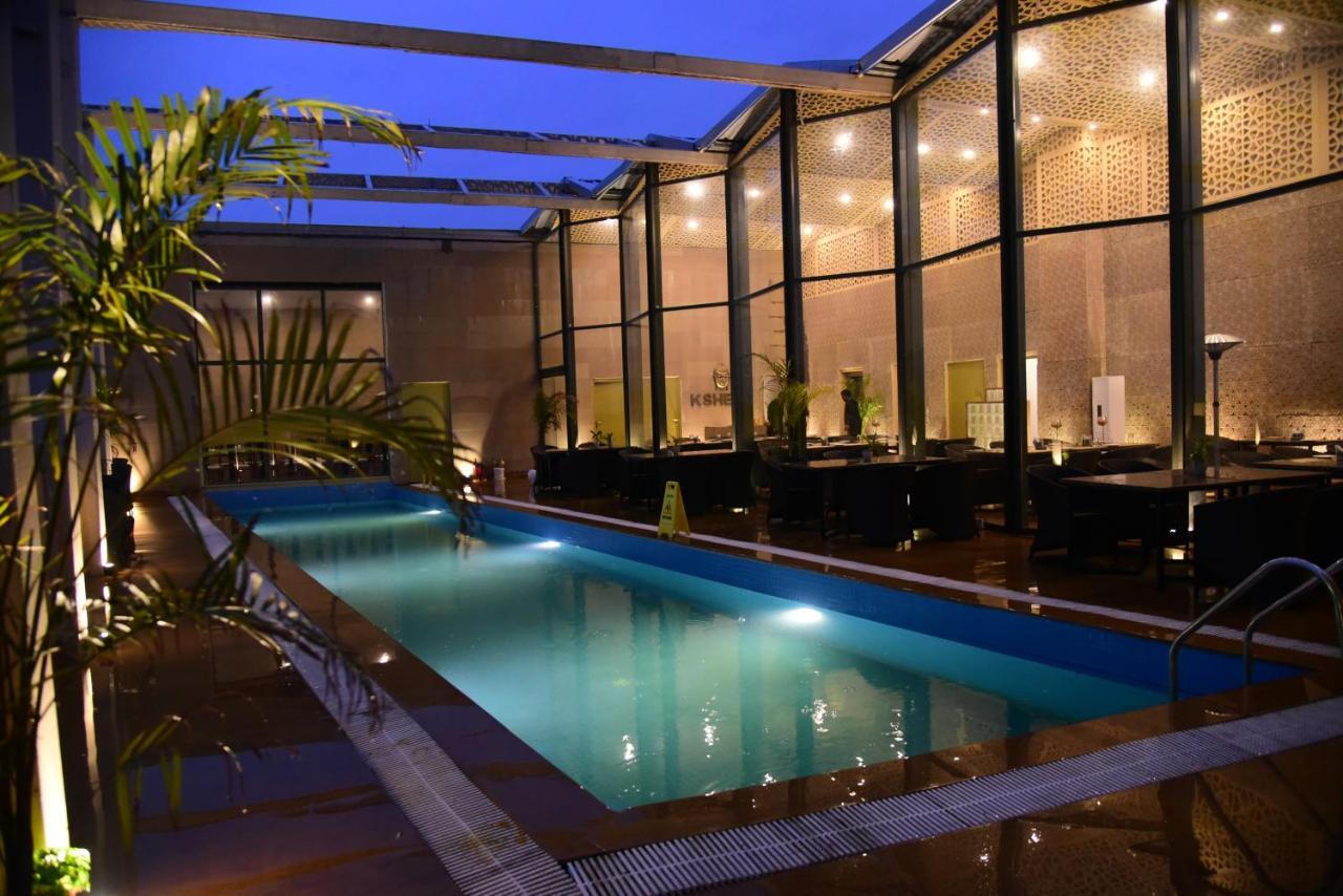 Ramaya Hotel Rohtak Bagian luar foto