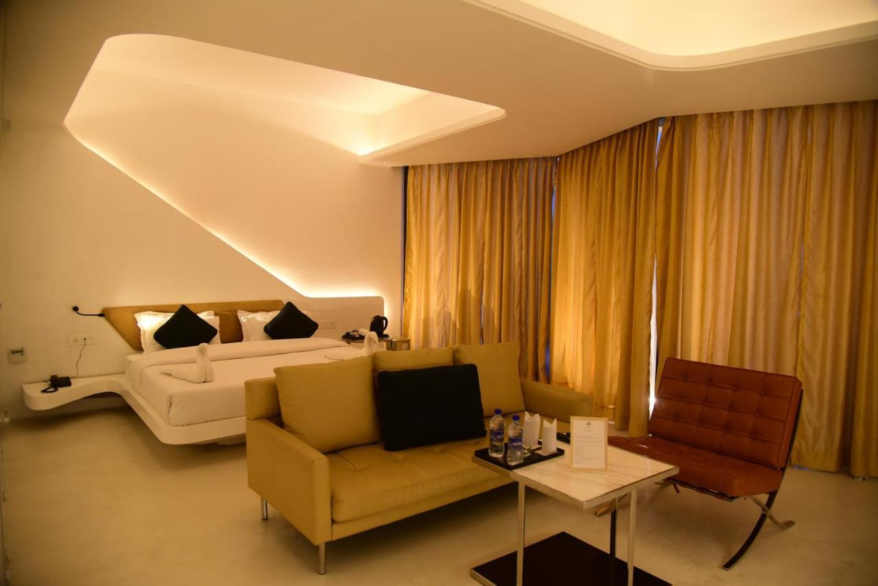 Ramaya Hotel Rohtak Bagian luar foto